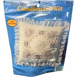 VTG Creative Moments Floral Border Candlewick Kit Lace Edged Pillow Needlepoint